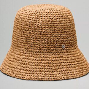 NWT SOLD OUT LULULEMON CROCHET HAT